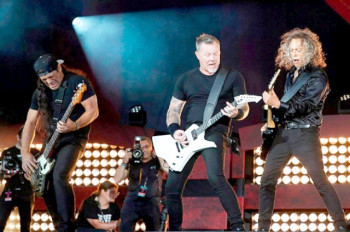 Metallica спела «Группу крови» на концерте в Москве